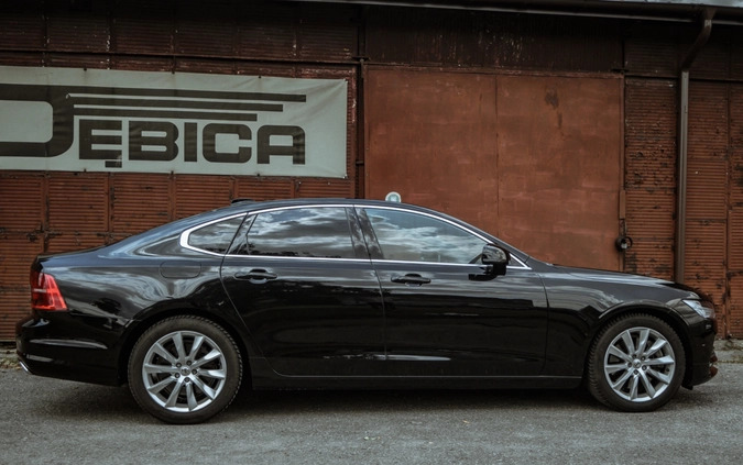 Volvo S90 cena 115000 przebieg: 115000, rok produkcji 2017 z Warszawa małe 211